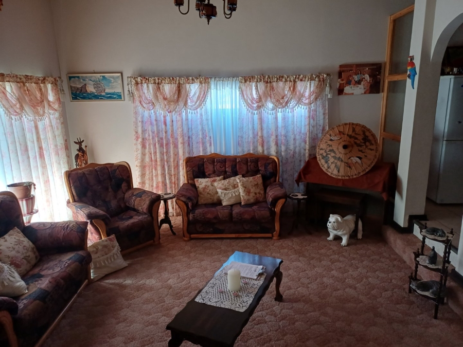 3 Bedroom Property for Sale in Fleurdal Free State